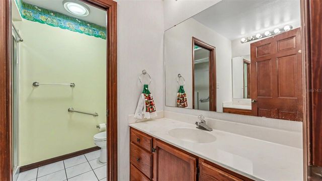 633 VICTORIA SQUARE LANE, Lakeland, FL 33813