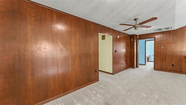 633 VICTORIA SQUARE LANE, Lakeland, FL 33813