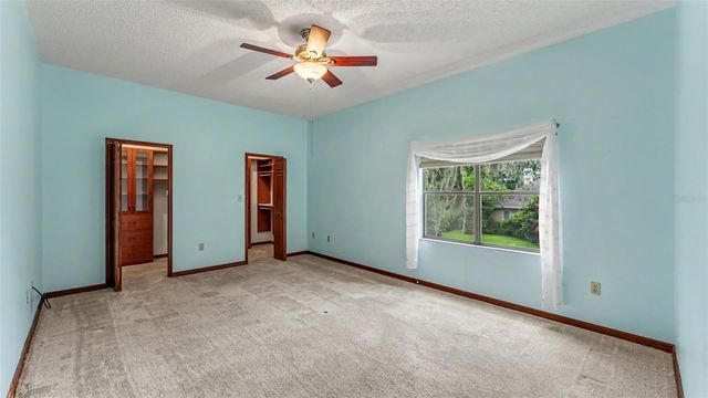 633 VICTORIA SQUARE LANE, Lakeland, FL 33813