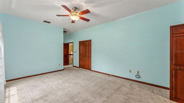 633 VICTORIA SQUARE LANE, Lakeland, FL 33813