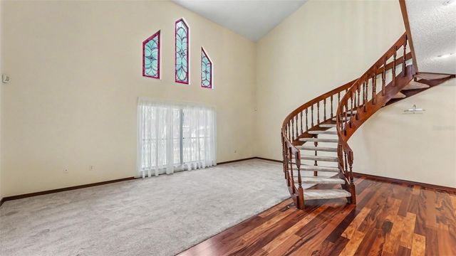633 VICTORIA SQUARE LANE, Lakeland, FL 33813