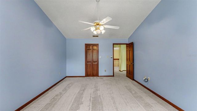 633 VICTORIA SQUARE LANE, Lakeland, FL 33813