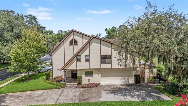 633 VICTORIA SQUARE LANE, Lakeland, FL 33813