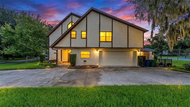 633 VICTORIA SQUARE LANE, Lakeland, FL 33813