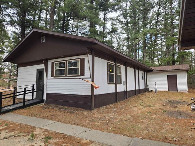 W8429 County Road C, New Lisbon, WI 53950