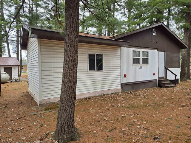 W8429 County Road C, New Lisbon, WI 53950