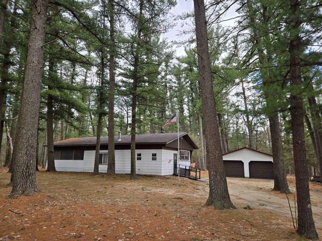 W8429 County Road C, New Lisbon, WI 53950