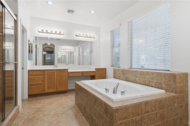 354 Shimmering Moon Street, Henderson, NV 89015