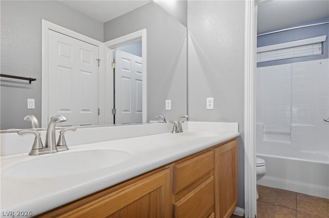 354 Shimmering Moon Street, Henderson, NV 89015