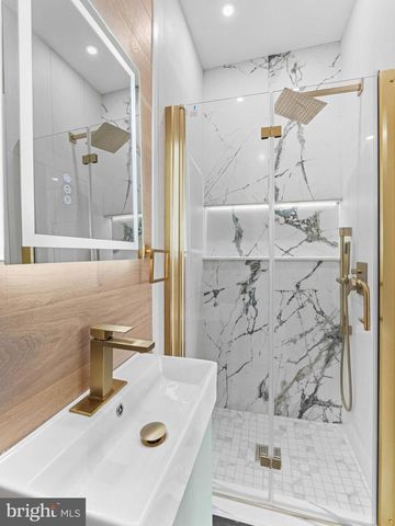 612 S 51ST ST, Philadelphia, PA 19143