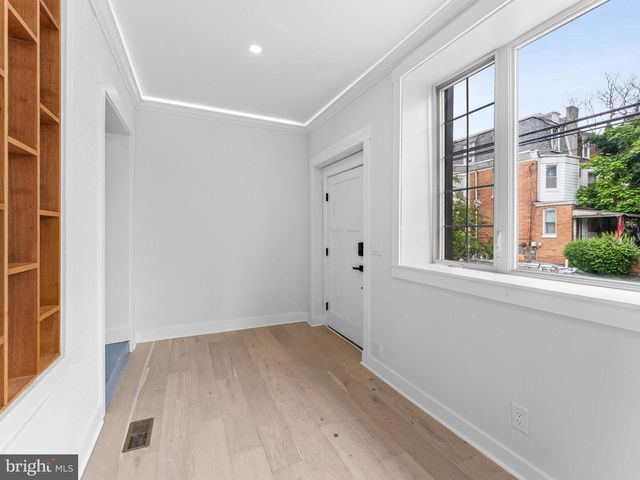 612 S 51ST ST, Philadelphia, PA 19143