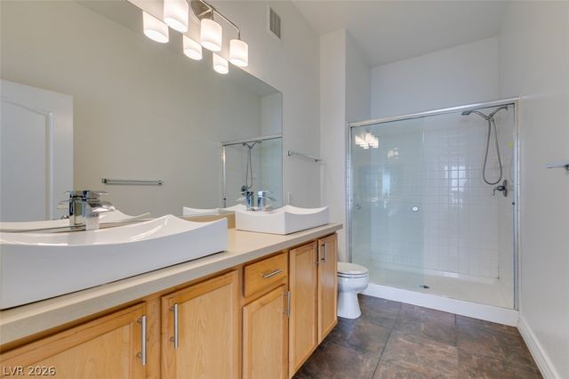 3364 Indian Shadow Street 101, Las Vegas, NV 89129