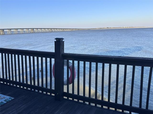 13202 Gulf Beach Drive, Freeport, TX 77541