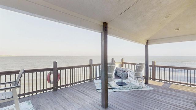 13202 Gulf Beach Drive, Freeport, TX 77541