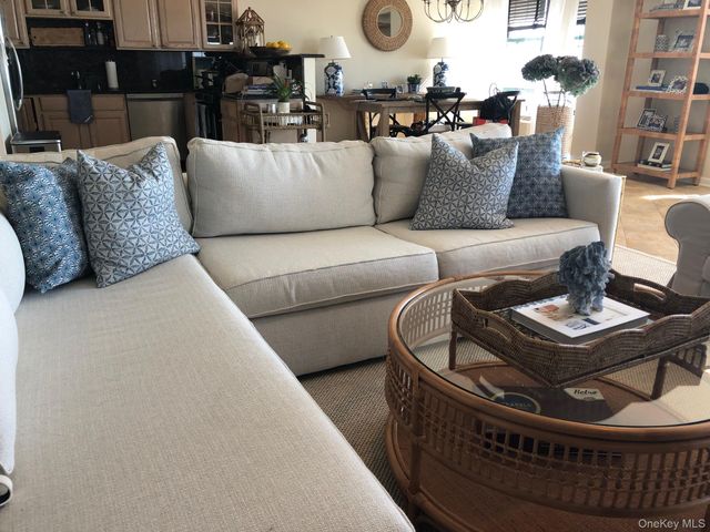 26 W Broadway 604, Long Beach, NY 11561