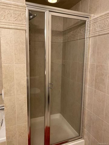 26 W Broadway 604, Long Beach, NY 11561