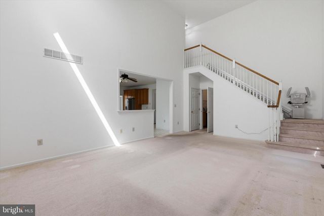 20 CRIMSON DR, Norristown, PA 19401