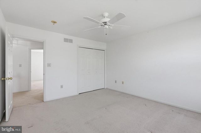 20 CRIMSON DR, Norristown, PA 19401