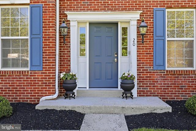 20 CRIMSON DR, Norristown, PA 19401