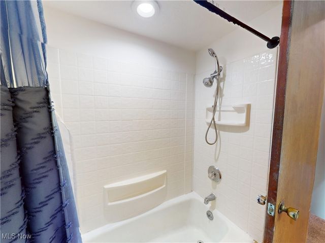 6306 Mentor Park Boulevard, Mentor, OH 44060