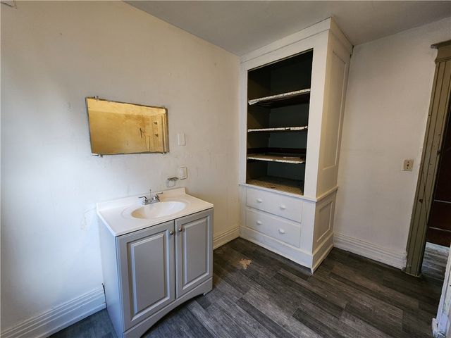 35 Bleile Ter, Rochester, NY 14621