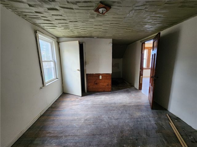 35 Bleile Ter, Rochester, NY 14621