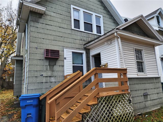 35 Bleile Ter, Rochester, NY 14621