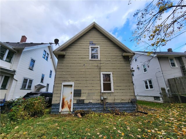 35 Bleile Ter, Rochester, NY 14621