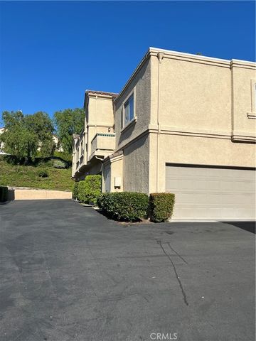21198 Gladiolos, Lake Forest, CA 92630