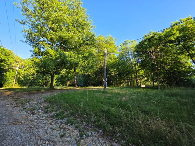 5468 Old Tullahoma Rd, Winchester, TN 37398