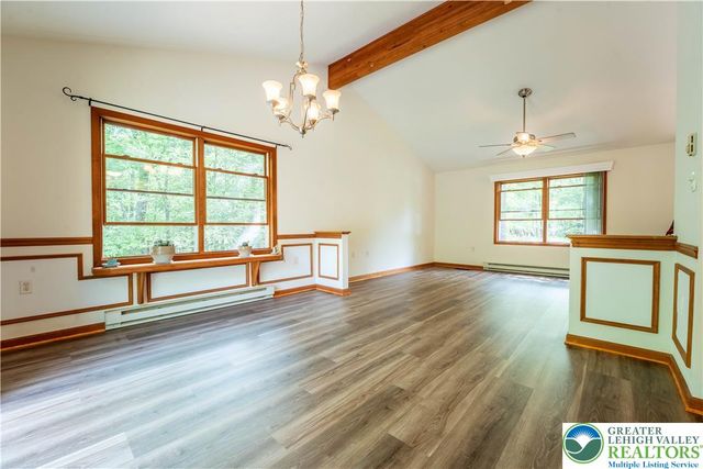 2726 Oak Lane, Chestnuthill Twp, PA 18353