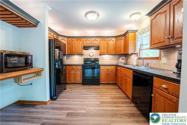 2726 Oak Lane, Chestnuthill Twp, PA 18353
