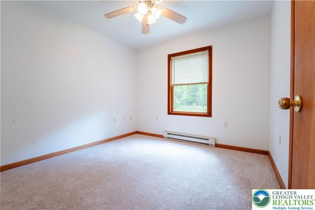 2726 Oak Lane, Chestnuthill Twp, PA 18353