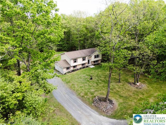 2726 Oak Lane, Chestnuthill Twp, PA 18353