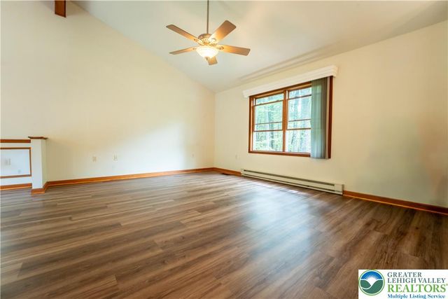 2726 Oak Lane, Chestnuthill Twp, PA 18353