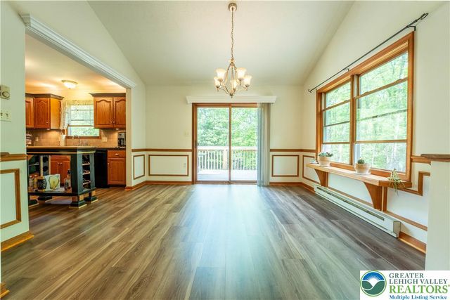 2726 Oak Lane, Chestnuthill Twp, PA 18353