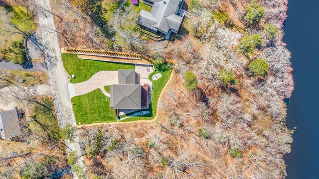 84 Alden Drive, Brewster, MA 02631