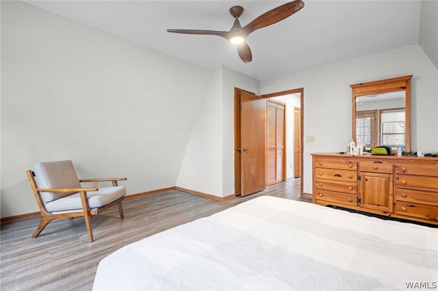 12244 Cherokee, Northport, AL 35475