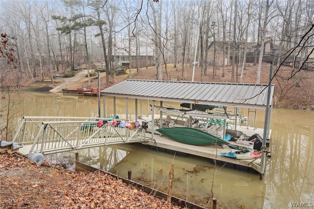 12244 Cherokee, Northport, AL 35475