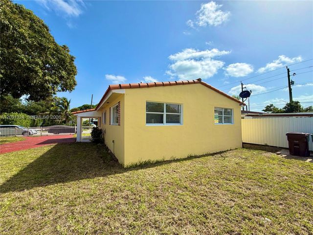 685 SE Park Drive, Hialeah, FL 33010