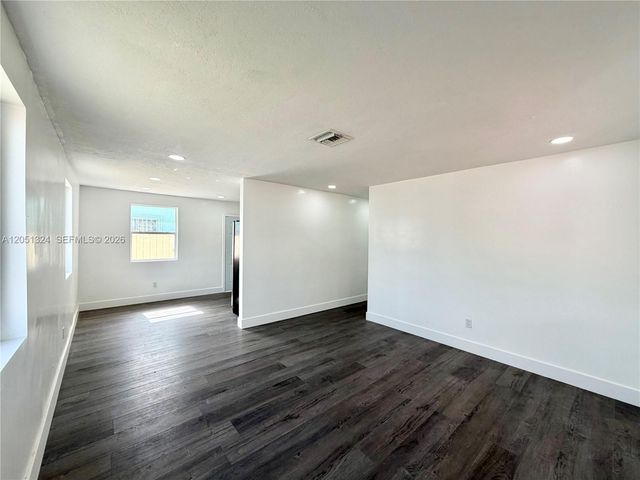 685 SE Park Drive, Hialeah, FL 33010