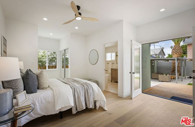 2025 West Boulevard, Los Angeles, CA 90016