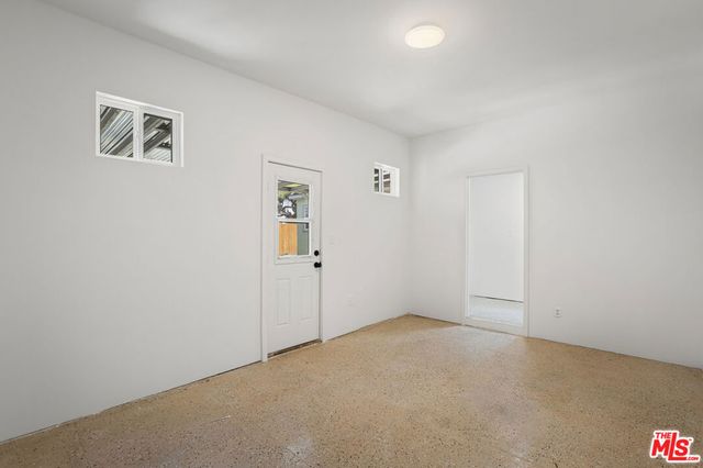 2025 West Boulevard, Los Angeles, CA 90016