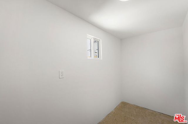 2025 West Boulevard, Los Angeles, CA 90016