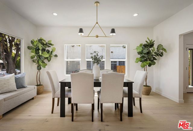 2025 West Boulevard, Los Angeles, CA 90016