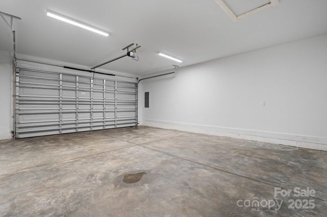 113 Brentwood Drive, Maiden, NC 28650