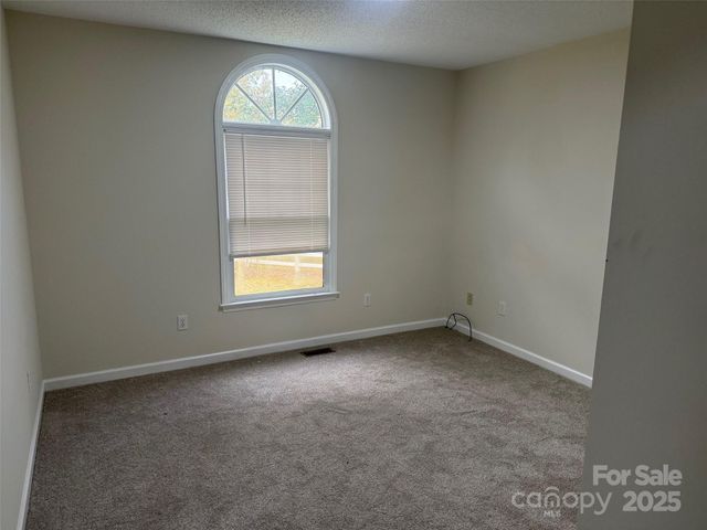 429 Link Drive, Iron Station, NC 28080