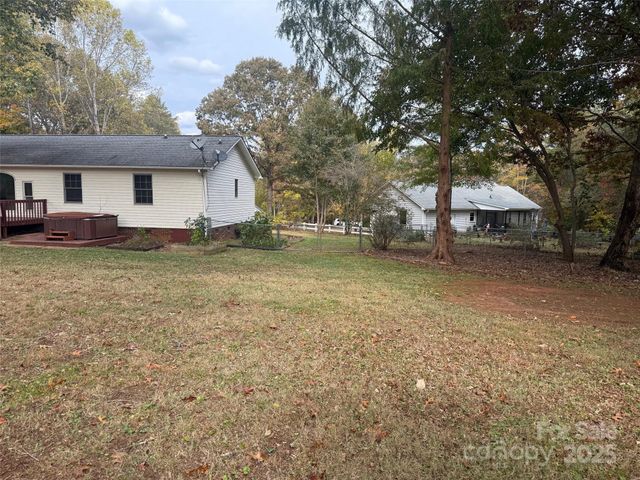 429 Link Drive, Iron Station, NC 28080