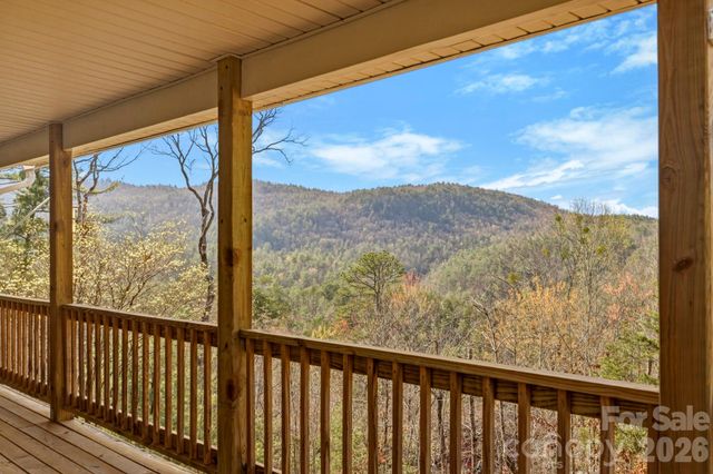 1489 Round Mountain Road, Brevard, NC 28712