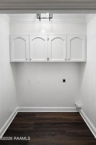 112 Thorn Drive, Youngsville, LA 70592